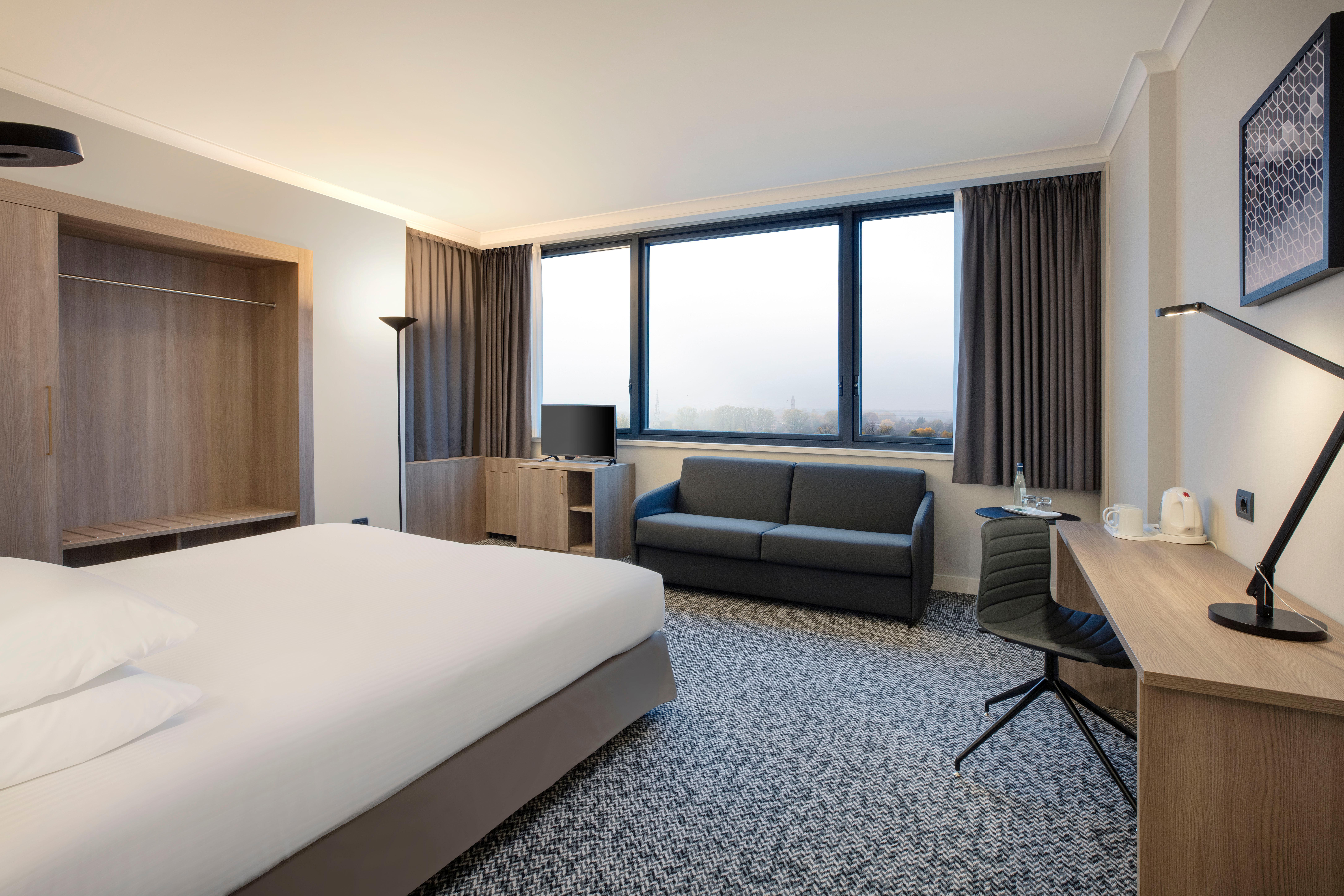 Hotel Crowne Plaza Milan Linate By Ihg San Donato Milanese Esterno foto