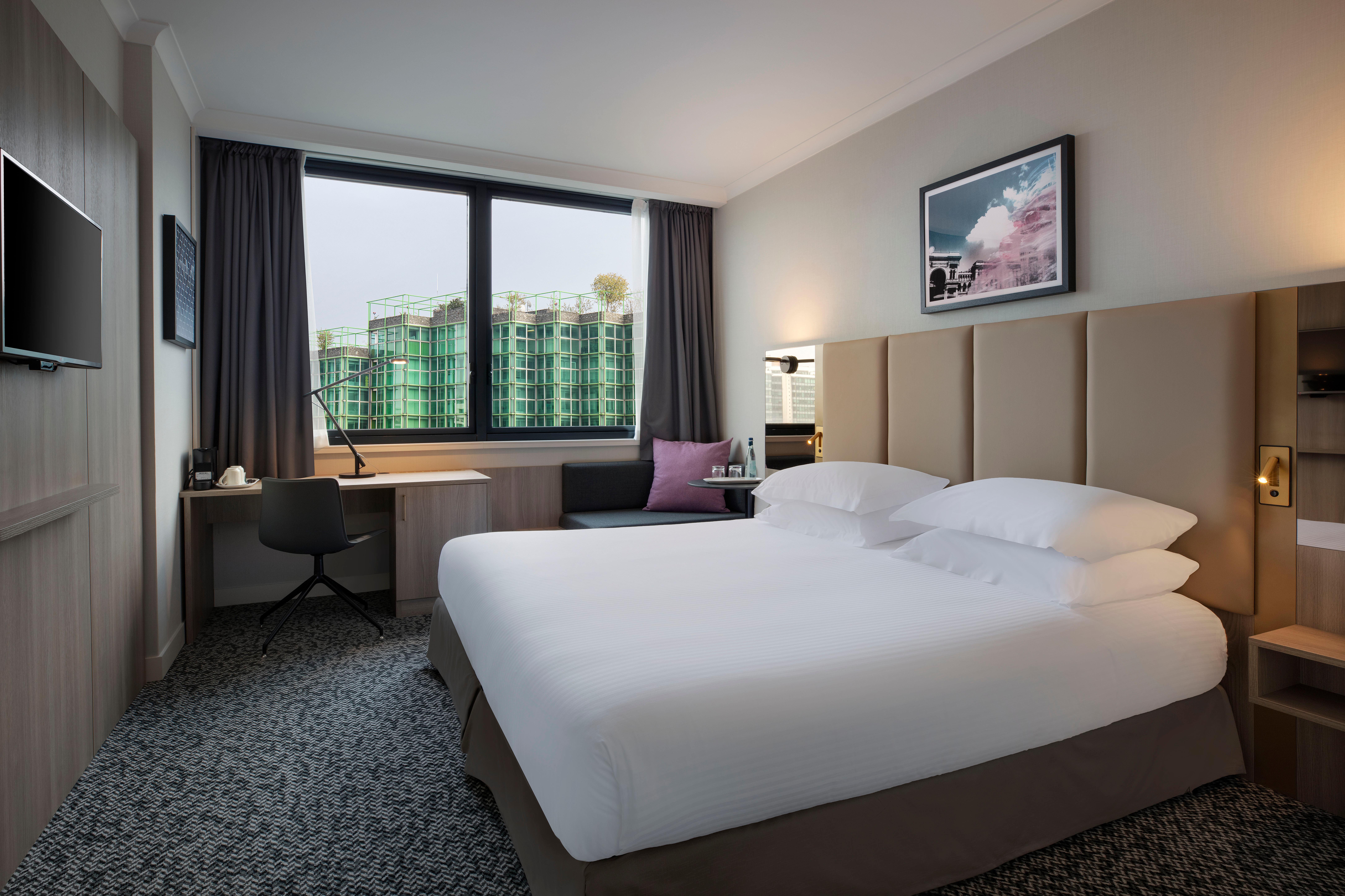 Hotel Crowne Plaza Milan Linate By Ihg San Donato Milanese Esterno foto