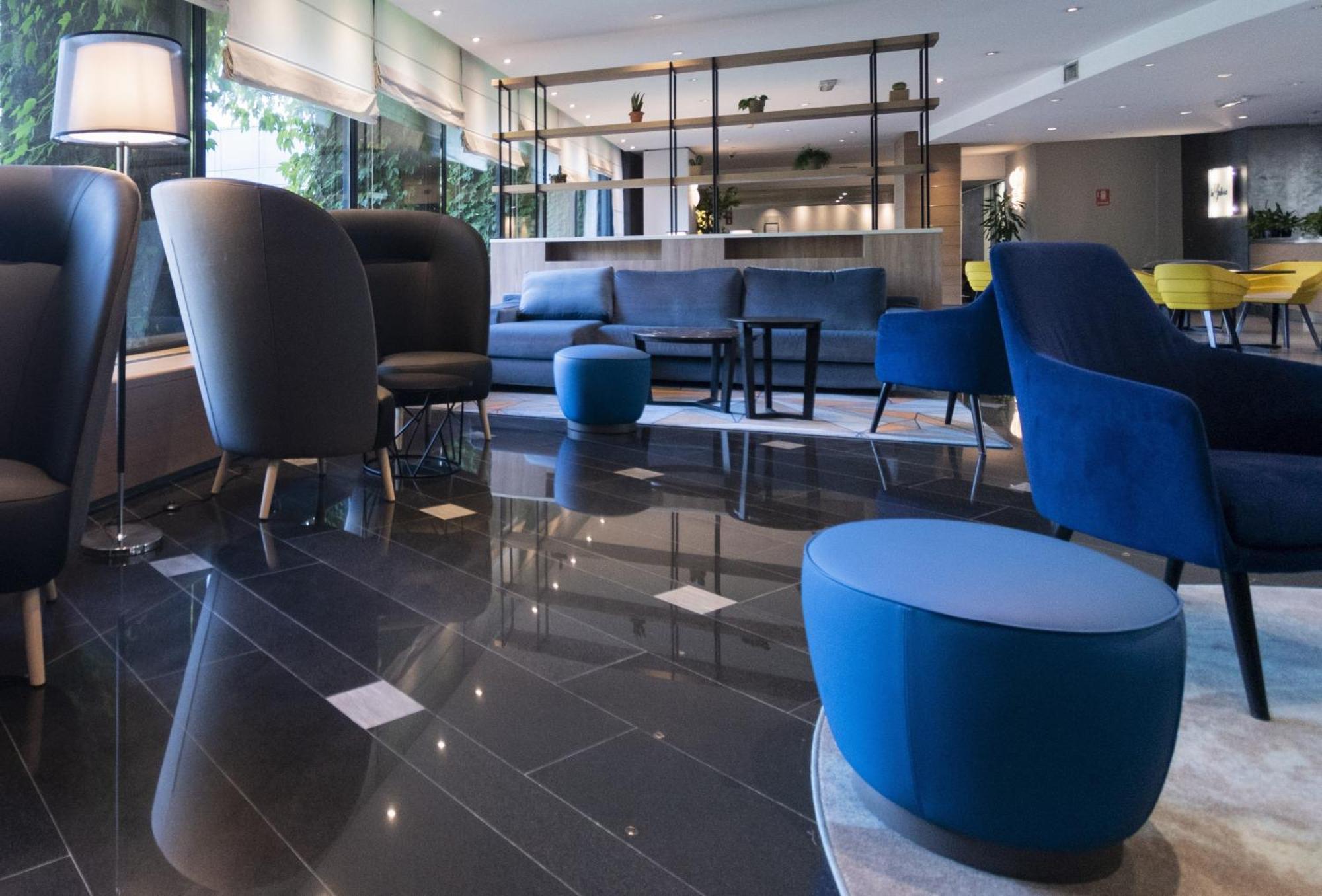 Hotel Crowne Plaza Milan Linate By Ihg San Donato Milanese Esterno foto