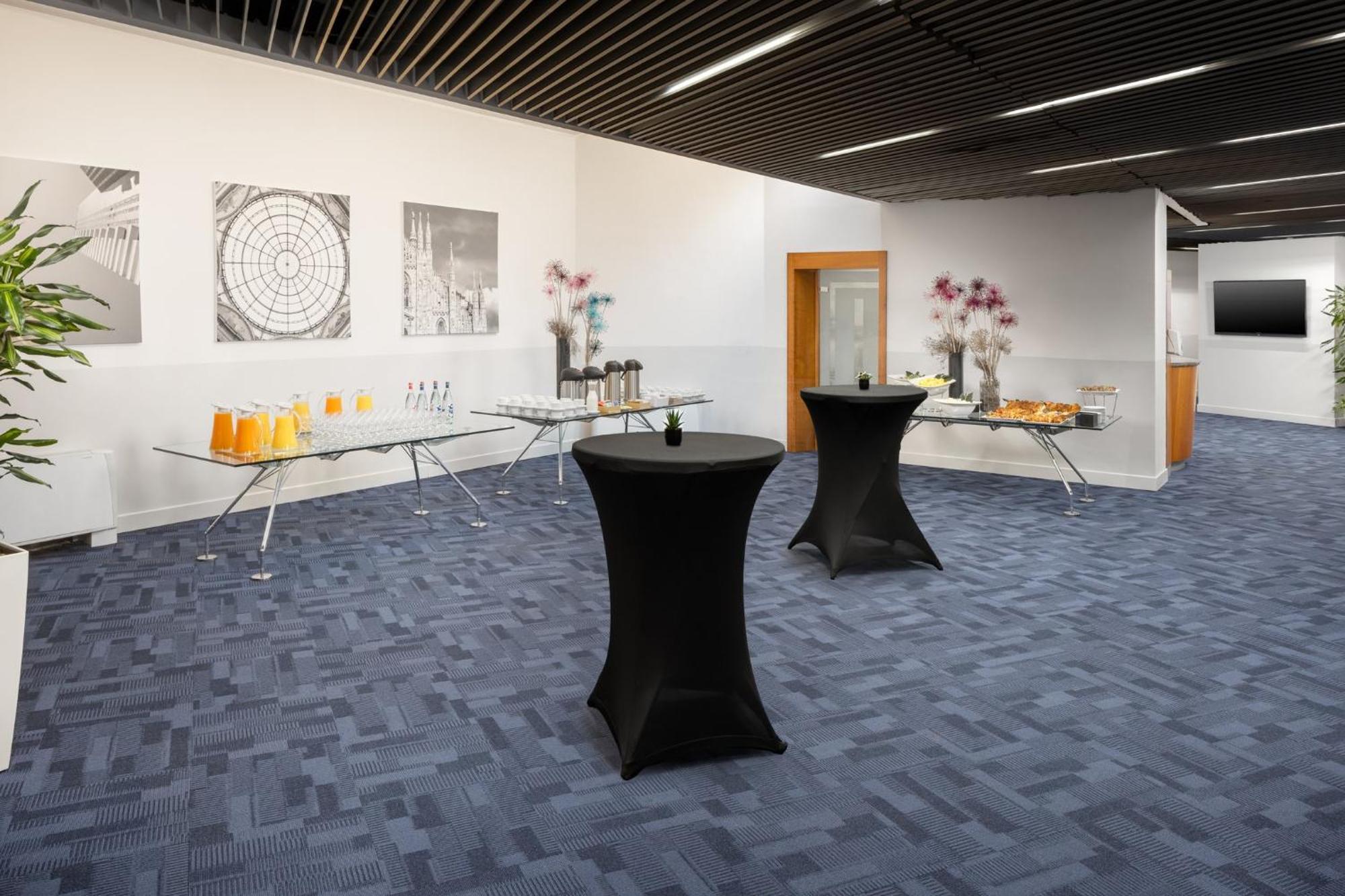 Hotel Crowne Plaza Milan Linate By Ihg San Donato Milanese Esterno foto